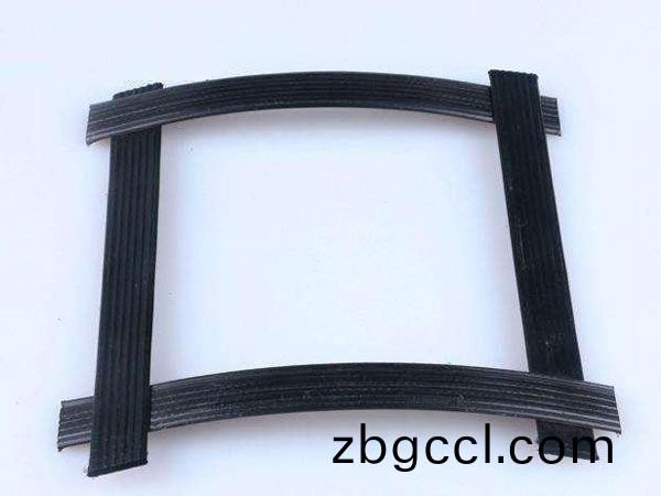 高(gao)強(qiang)PP凸(tu)結(jie)點(dian)土工格(ge)柵(shan)