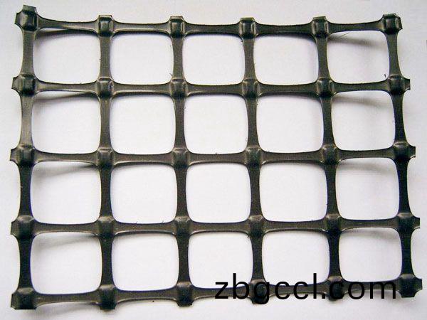 雙(shuang)曏(xiang)拉伸塑(su)料(liao)土(tu)工(gong)格柵